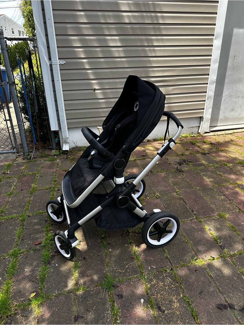 Bugaboo Fox 3 Black Stroller - Sleek Black Kids Stroller